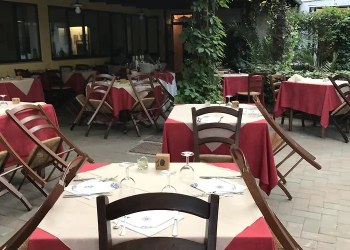 Hotel Ristorante Il Boschetto
